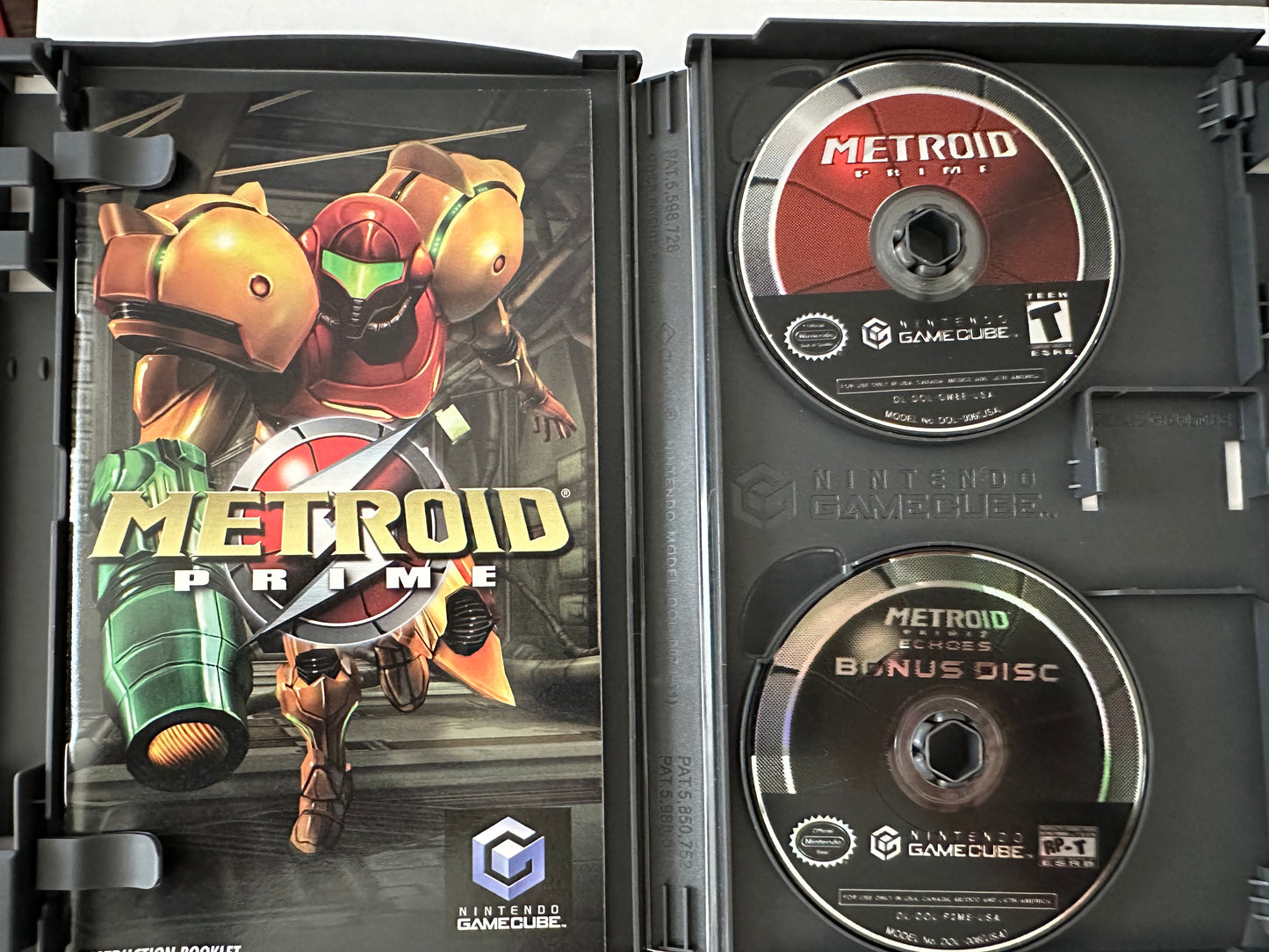 Metroid prime with Metroid prime echoes bonus disc