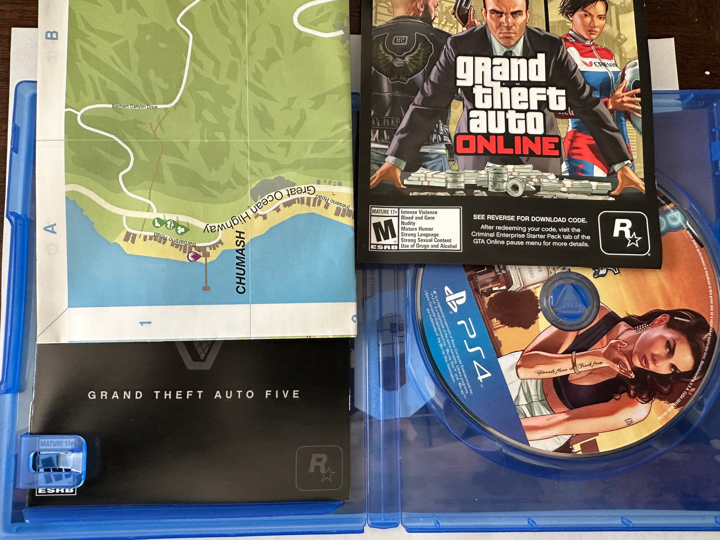 Grand theft auto V 5 for the PS4