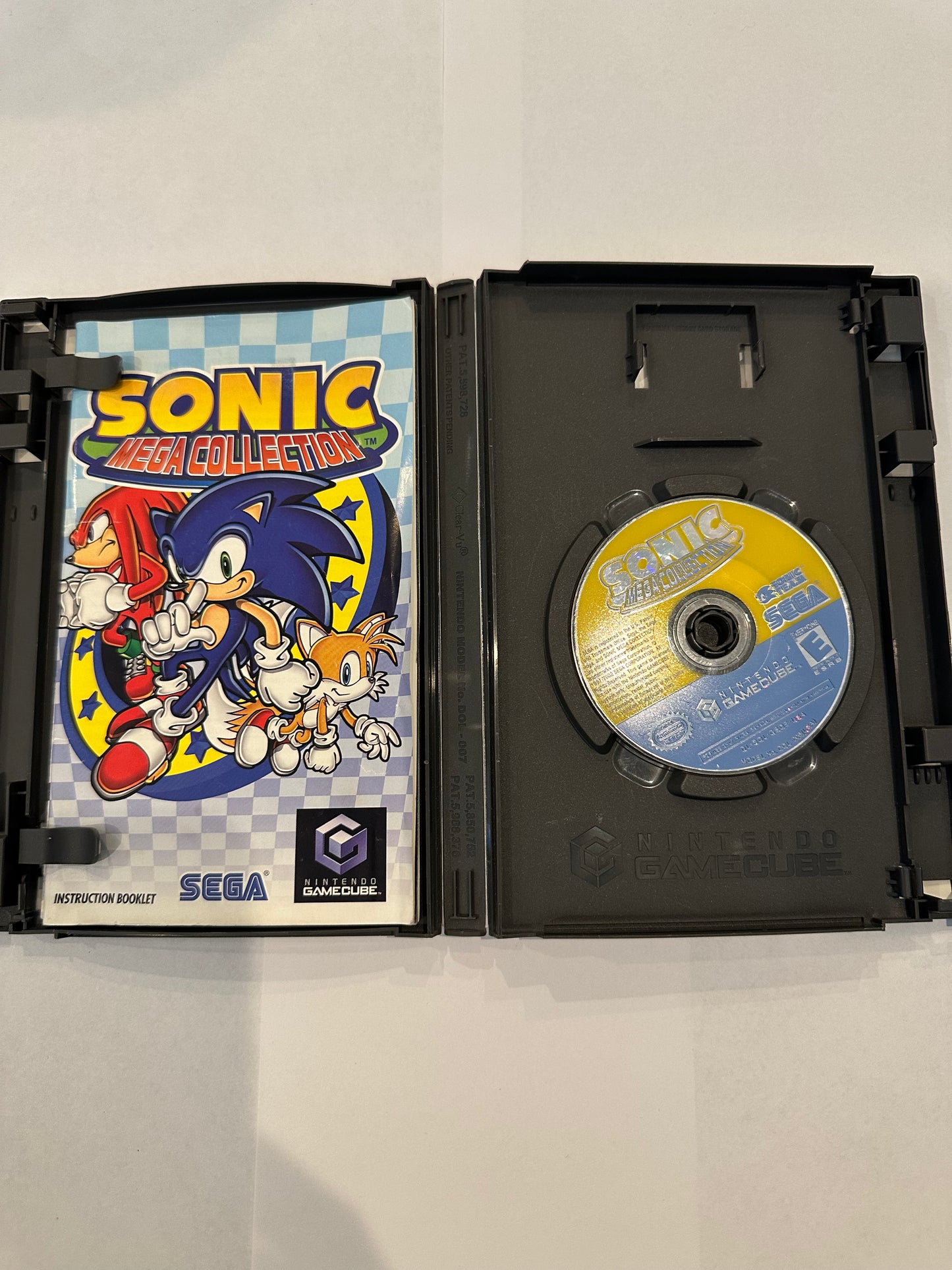 Sonic mega collection. GameCube